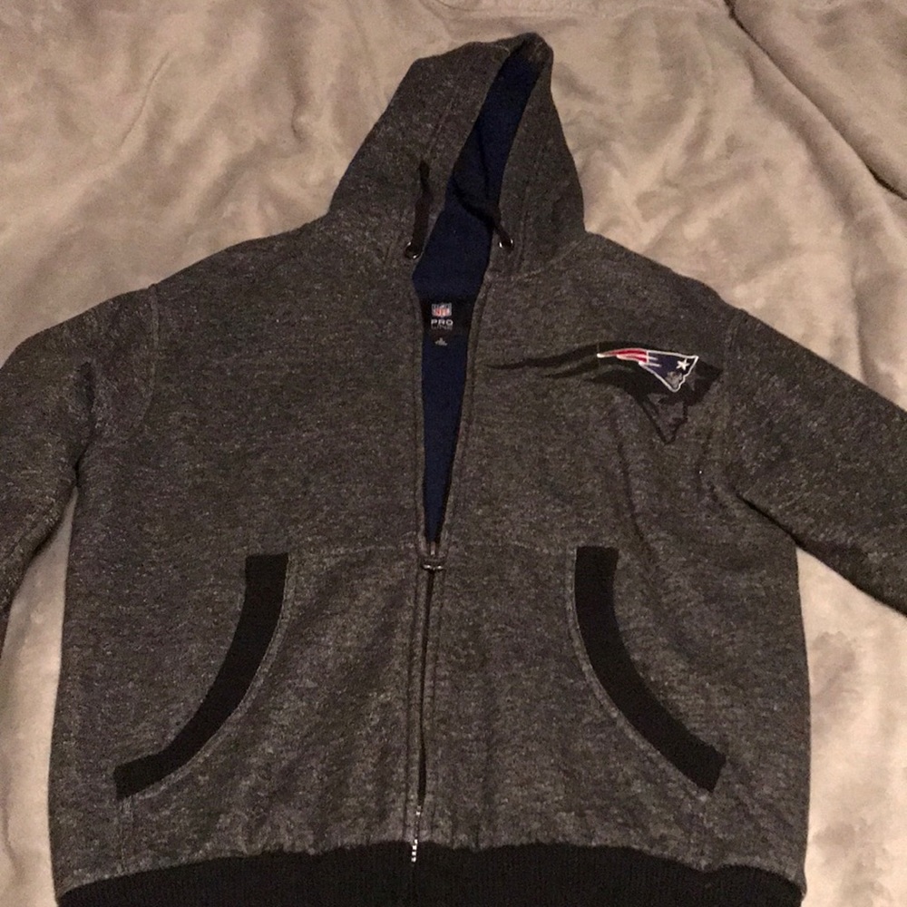 Patriots zip up sweater